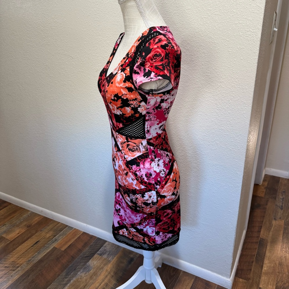 Bailey Blue - Multi Floral Print Knit Sheath Dress - Size Small